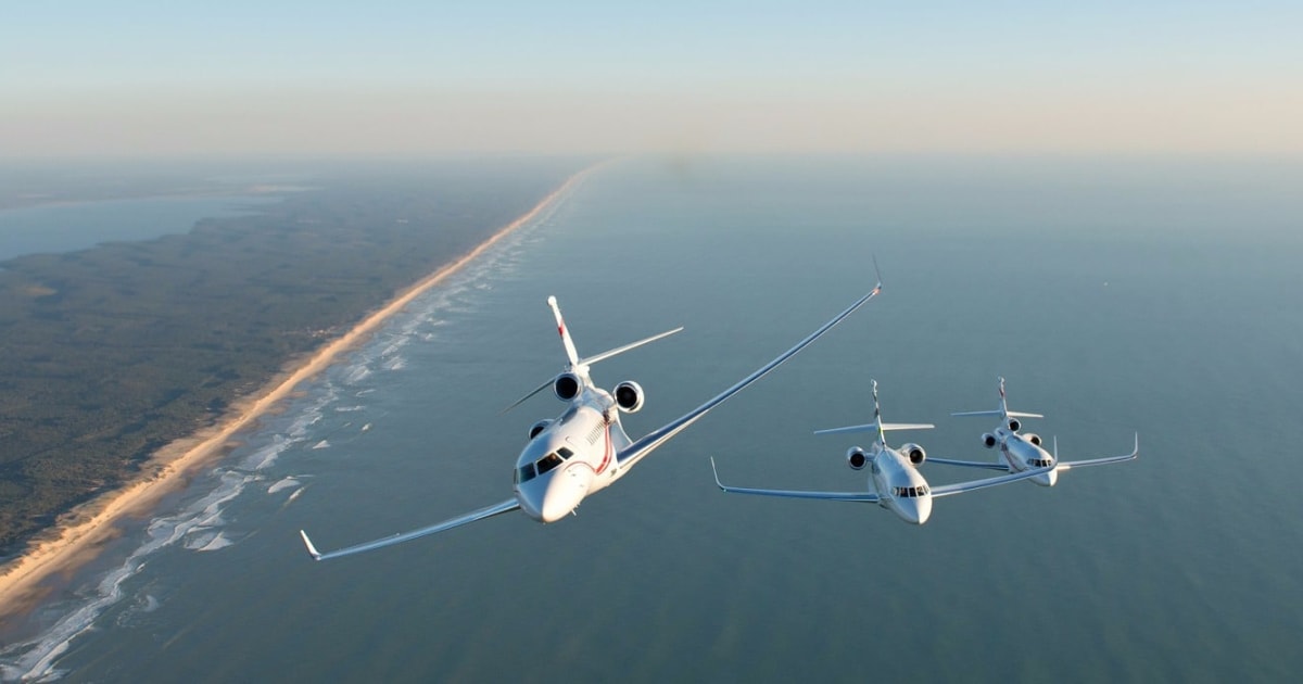 Falcon 2000S, Falcon 7X et Falcon 900LX en vol