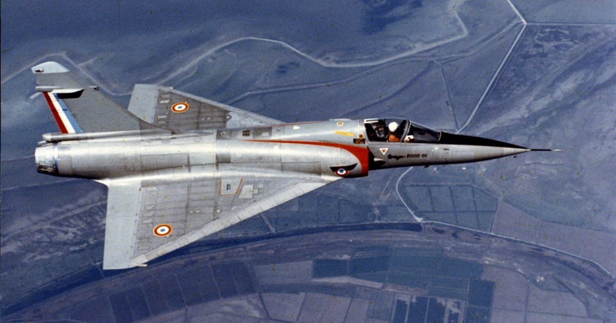 Mirage 2000-01 during its first flight at Istres (South of France), on March 10, 1978.