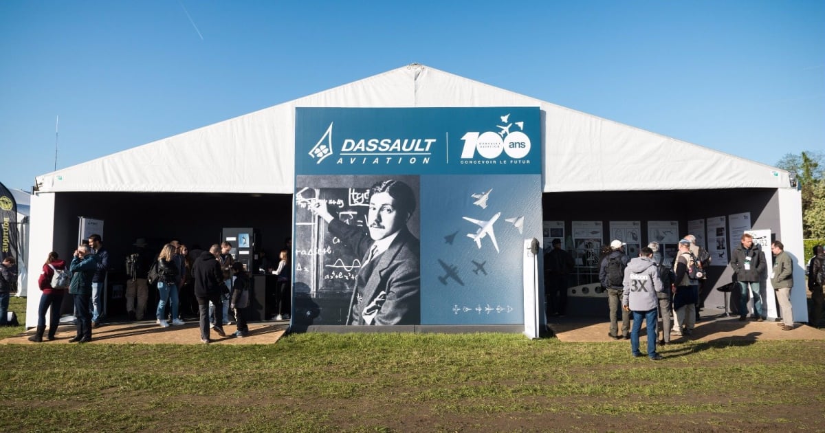 The Cerny-La Ferté-Alais Air Show, "Le Temps des Hélices". May 14-15th, 2016. Dassault Aviation booth.