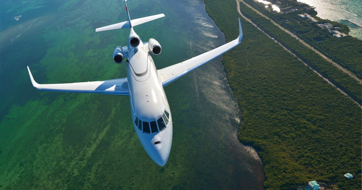 Falcon 900LX in flight