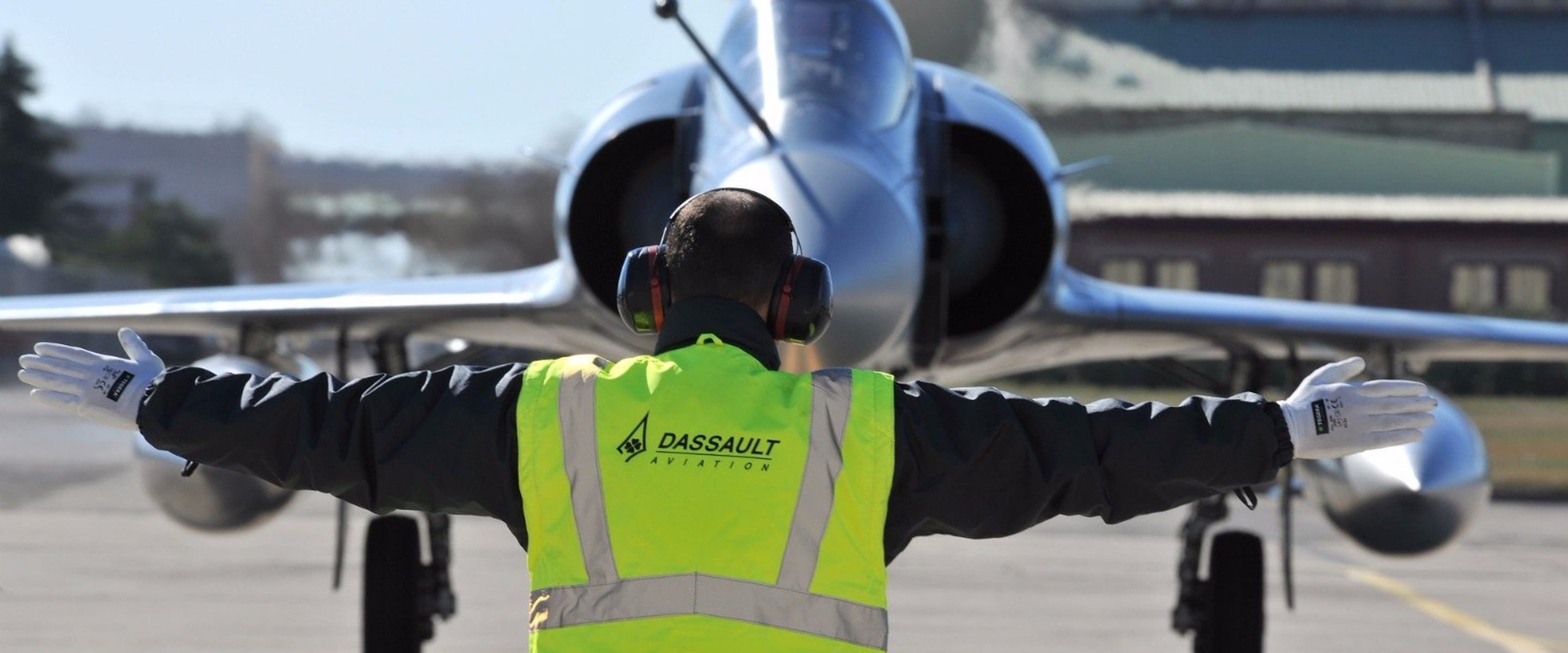 Établissement Dassault Aviation : Istres.