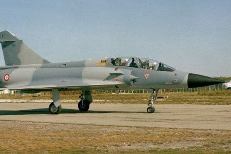 Décollage de Mirage 2000 - 1