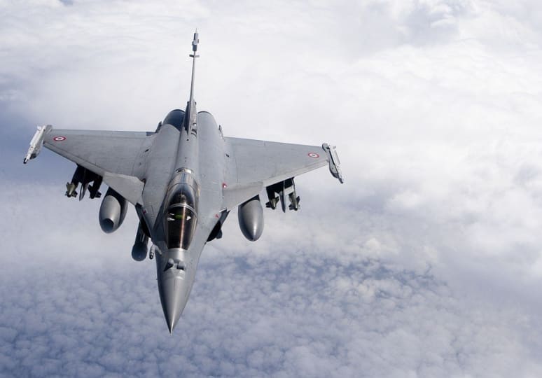 French Air Force Rafale in operations (Opération Harmattan) - In flight view. Fitted with AASM, Mica IR missiles and Damoclès Pod.