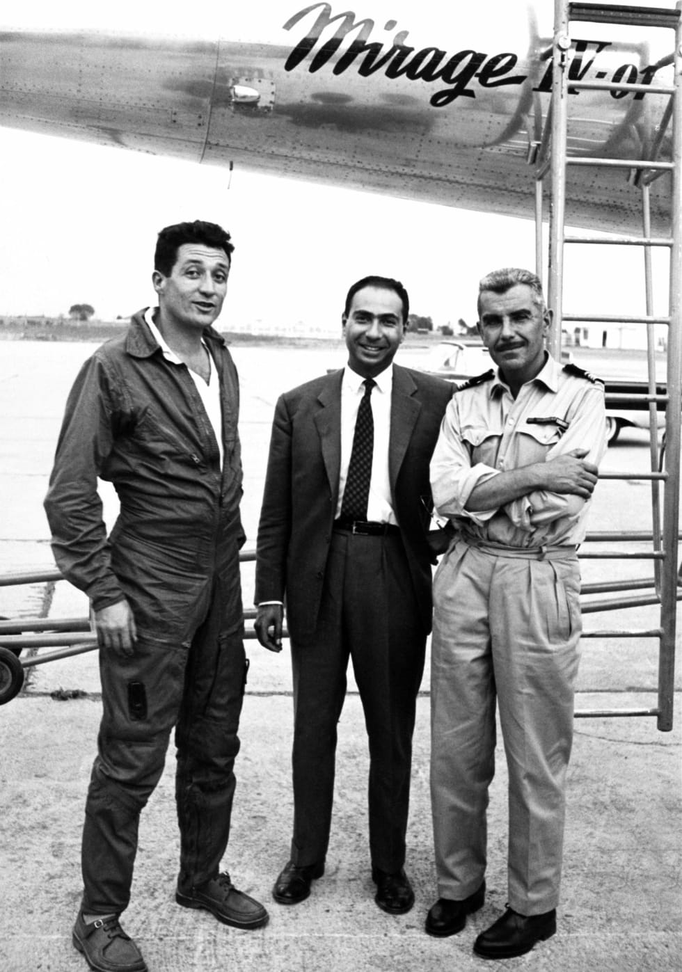 René Bigand, Serge Dassault et Roland Glavany devant le Mirage IV 01