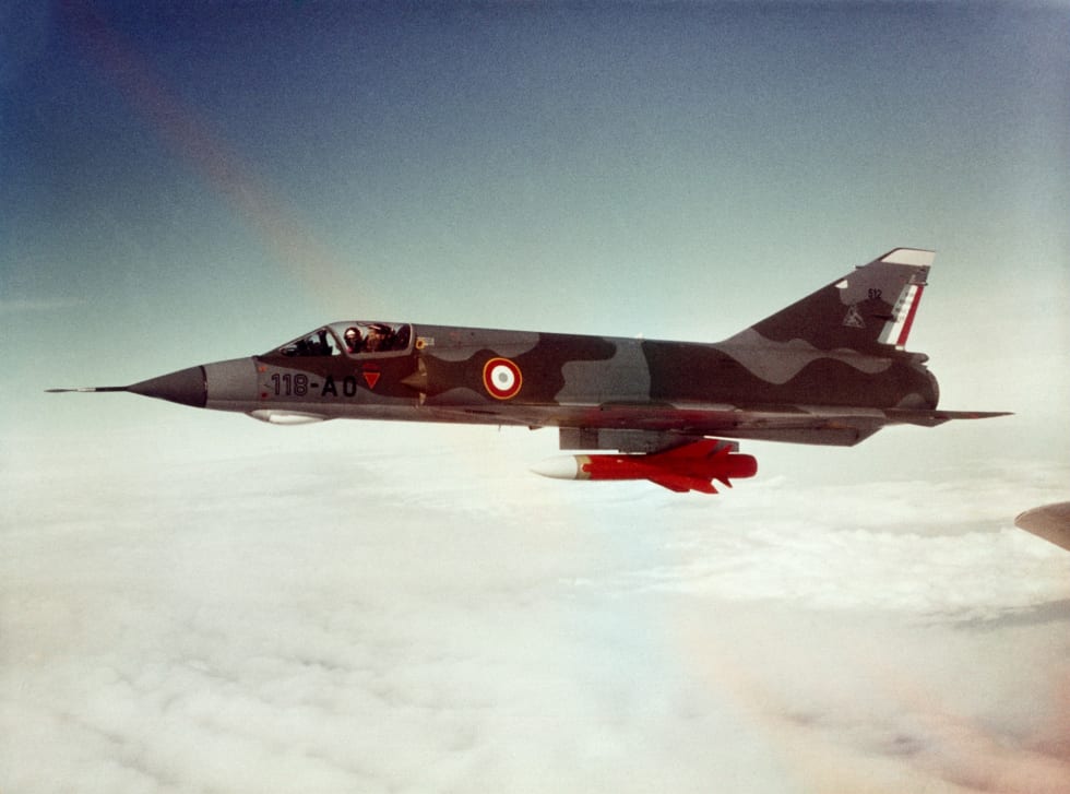 Mirage III E en vol