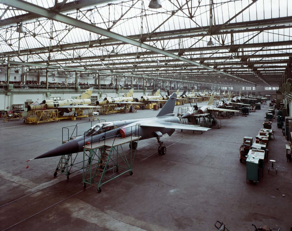 Dassault Aviation facility: Bordeaux-Mérignac, France. Mirage F1 and Mirage III. Production line.