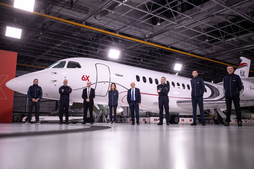 Roll Out Falcon 6X 2