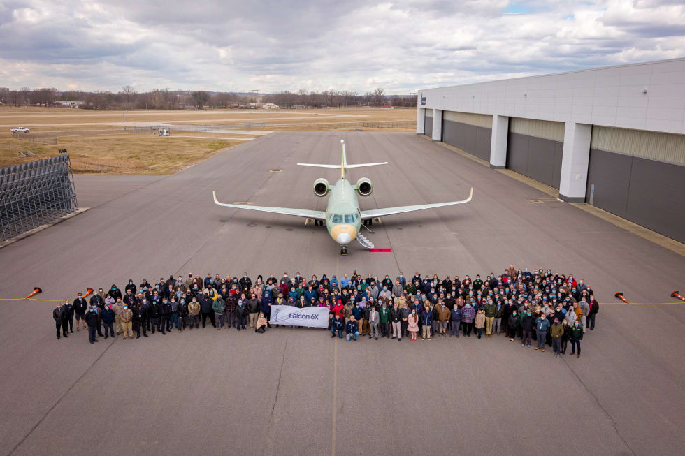 The first Falcon 6X arrives in Little Rock
